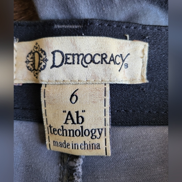 Democracy Gray Camo "Ab" Technology Stretch Waist size 6 - Picture 6 of 9